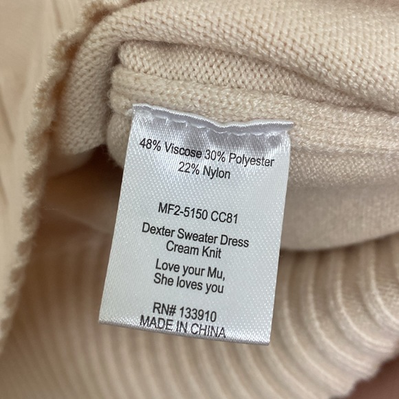 Show Me Your Mumu sweater dress- Medium- Cream - Picture 6 of 9